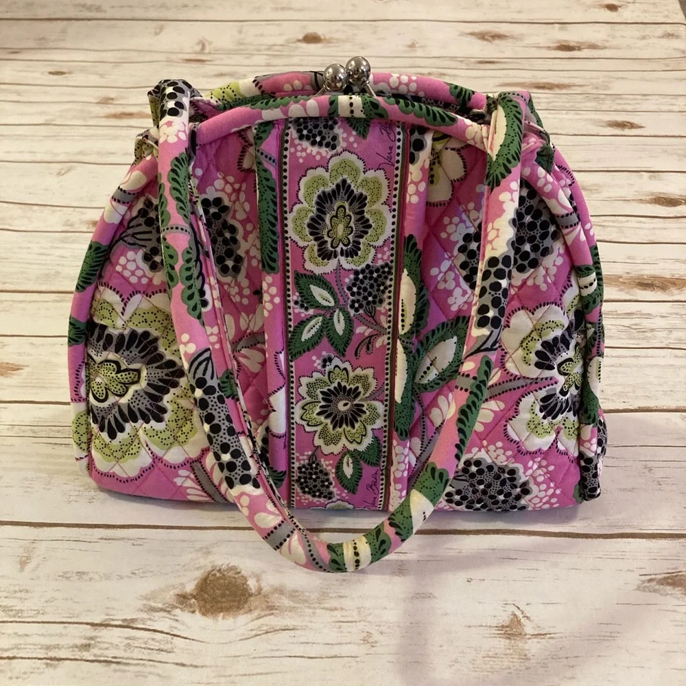 Vera Bradley Eloise Kisslock Pink Quilted Shoulder Bag
